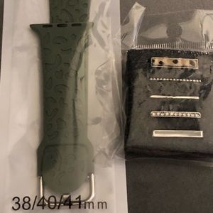 Cheetah Engraved Silicon bands Apple Watch Army Green with Charms
